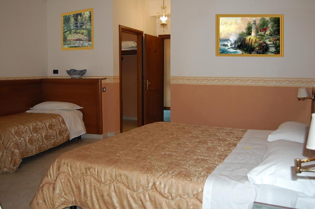 Hotel Ristorante Donato Calvizzano Dış mekan fotoğraf