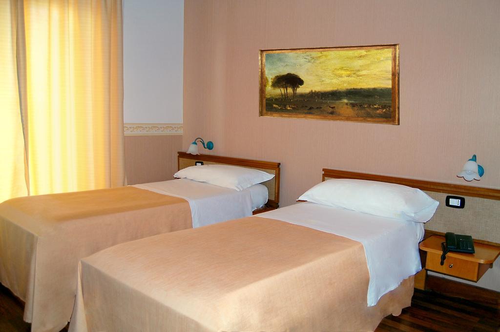 Hotel Ristorante Donato Calvizzano Dış mekan fotoğraf